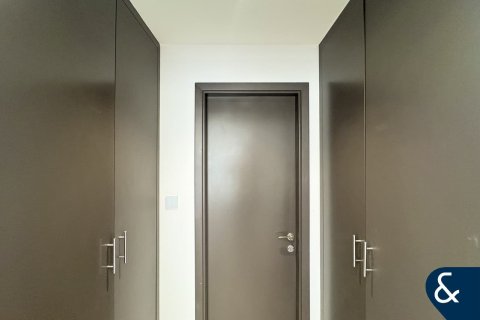 Apartment in Jumeirah Beach Residence, Dubai, UAE 2 bedrooms, 125 sq.m. № 688854 - photo 16