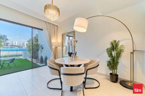 Rumah bandar di Dubai, UAE 3 bilik tidur, 144 meter persegi № 720467 - foto 13