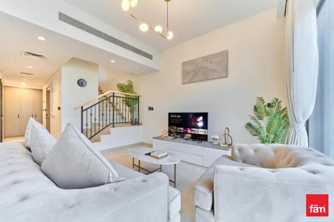 Rumah bandar di Dubai, UAE 3 bilik tidur, 144 meter persegi № 720467 - foto 2