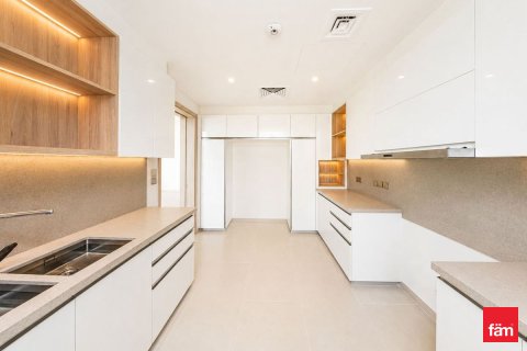 Vila u Jebel Ali, Dubai, UAE 4 spavaćih soba, 651.7 m2 Br. 720466 - fotografija 12