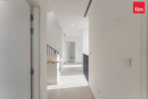 Townhouse sa Dubai, UAE 4 silid-tulugan, 372.5 sq.m. № 635739 - larawan 15