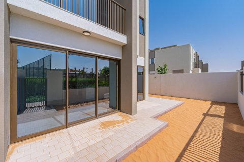 Villa en venta en Dubai Land, Dubai, EAU 4 dormitorios, 236 m2 № 678034 - foto 19