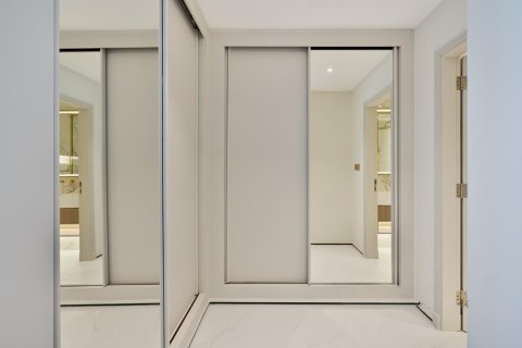 Apartmen di Dubai Marina, UAE 1 bilik tidur, 74 meter persegi № 751342 - foto 11