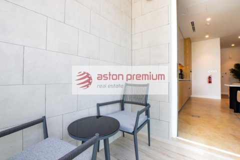 Apartment in Al Barari, Dubai, UAE 52.3 sq.m. № 630766 - photo 21