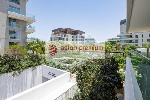 Apartment in Al Barari, Dubai, UAE 52.3 sq.m. № 630766 - photo 28