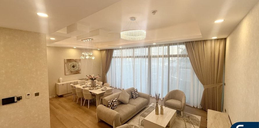 Rumah bandar di Al Furjan, Dubai, UAE 4 bilik tidur, 302 meter persegi № 666464