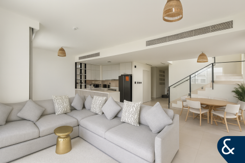 Huvila Dubai Hills Estate, Dubai, Arabiemiraatit 3 makuuhuonetta, 266 m2 № 666467 - kuva 3