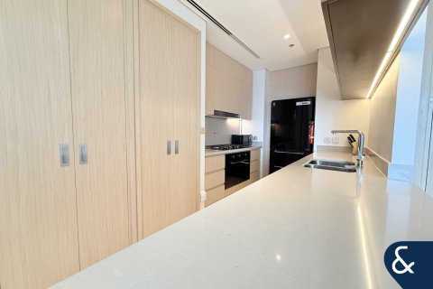 Apartament në Downtown Dubai (Downtown Burj Dubai), Emiratet e Bashkuara Arabe 3 dhoma gjumi, 157 m2. № 666468 - Foto 12