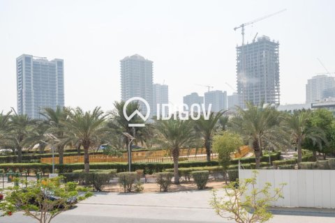 טאונהאוס להשכרה ב Al Barsha, Dubai, איחוד האמירויות  4 חדרי שינה, 132.57 מ"ר, מספר 735810 - תמונה 16