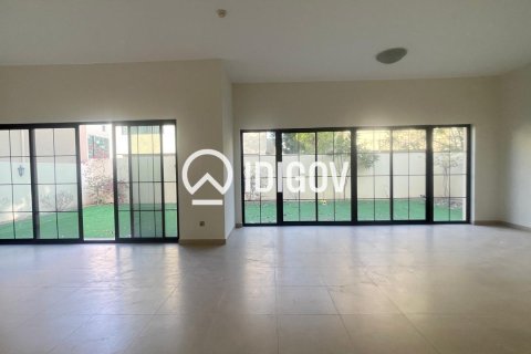 Villa en alquiler en Dubai, EAU 4 dormitorios, 468.51 m2 № 735807 - foto 19