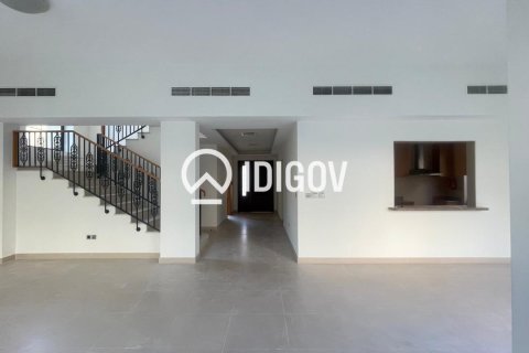 Villa en alquiler en Dubai, EAU 4 dormitorios, 468.51 m2 № 735807 - foto 17
