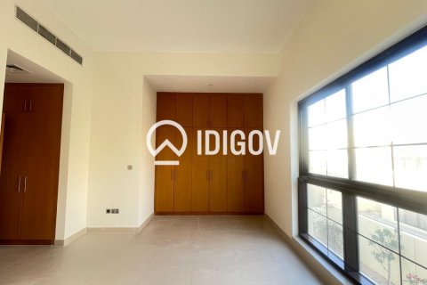 Villa en alquiler en Dubai, EAU 4 dormitorios, 468.51 m2 № 735807 - foto 18