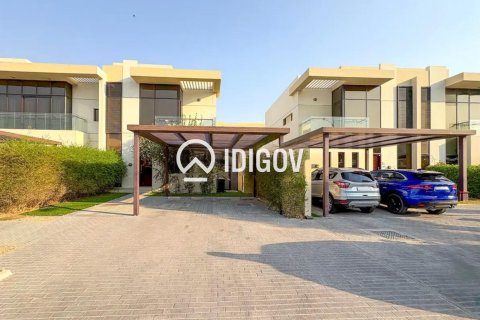 Townhouse de închiriat în Dubai, EAU 3 dormitoare, 252.97 mp.  №735811 - poză 2