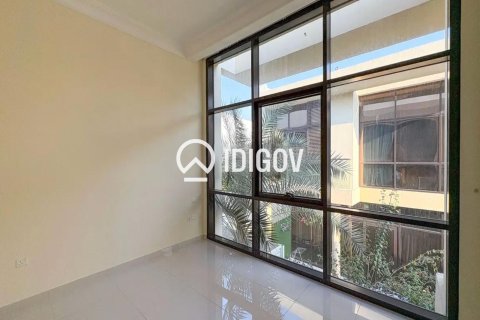 Townhouse de închiriat în Dubai, EAU 3 dormitoare, 252.97 mp.  №735811 - poză 8