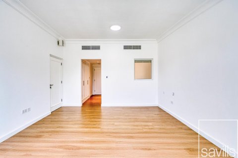 Villa til leie i Dubai Sports City, Dubai, Emiratene 6 soverom, 930 kvm Nr. 642021 - Foto 23