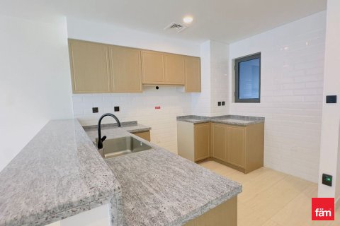 Řadový dům v Dubai, SAE 4 ložnice, 144 m² Č.: 701580 - fotografie 15