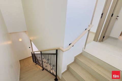 Řadový dům v Dubai, SAE 4 ložnice, 144 m² Č.: 701580 - fotografie 8