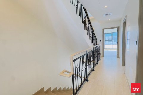 Řadový dům v Dubai, SAE 4 ložnice, 144 m² Č.: 701580 - fotografie 12