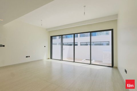 Řadový dům v Dubai, SAE 4 ložnice, 144 m² Č.: 701580 - fotografie 9