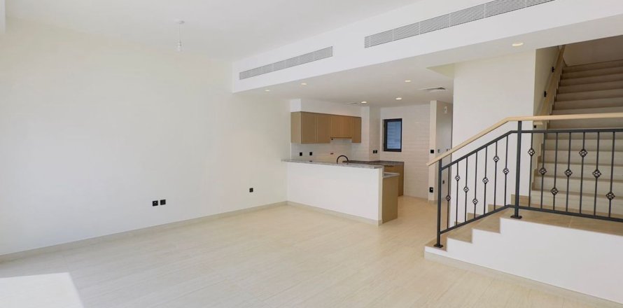 Řadový dům v Dubai, SAE 4 ložnice, 144 m² Č.: 701580