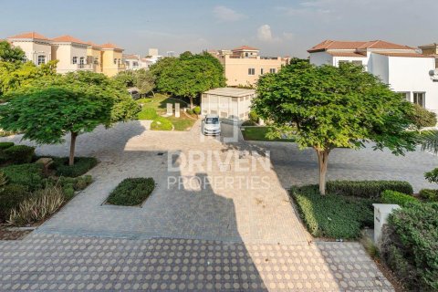 Villa uthyres i The Villa, Dubai, UAE 4 sovrum, 570.24 kvm Nr. 746412 - fotografi 21