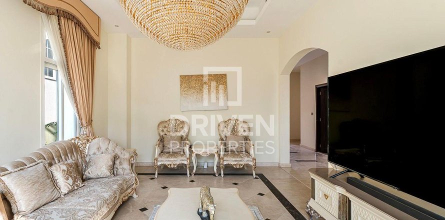 Villa i The Villa, Dubai, UAE 4 sovrum, 570.24 kvm Nr. 746412