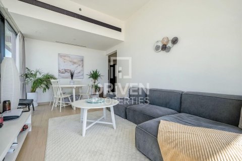 Apartamento para arrendamento em Jumeirah Village Circle, Dubai, EAU 2 quartos, 116.31 m2 № 746411 - foto 3