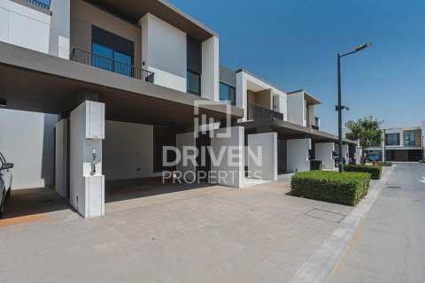 Зняти в оренду таунхаус в Arabian Ranches 3, Дубай, ОАЕ 3 спальні, 144.84м2, № 746413 - фото 14