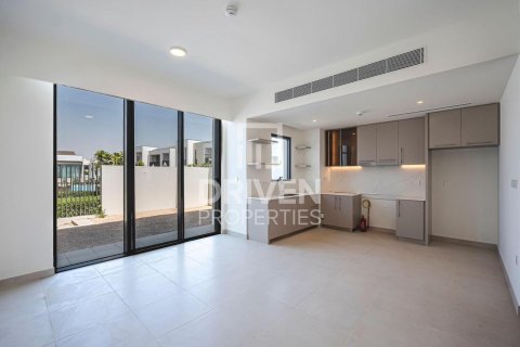 Таунхаус в Arabian Ranches 3, Дубай, ОАЭ 3 спальни, 144.84м2 № 746413