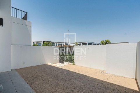 Зняти в оренду таунхаус в Arabian Ranches 3, Дубай, ОАЕ 3 спальні, 144.84м2, № 746413 - фото 17