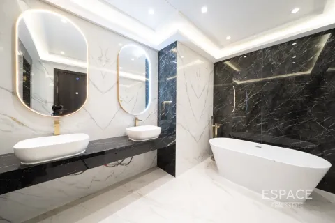 Apartment til salg i Dubai Marina, Dubai, UAE 4 soveværelser, 524 kvm № 650336 - foto 19