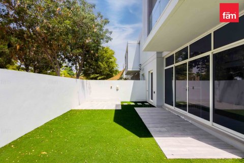 Üürile anda ridamaja asukohaga Dubai, AÜE: 3 magamistoaga, 321.3 m² Nr 726679 - pilt 3