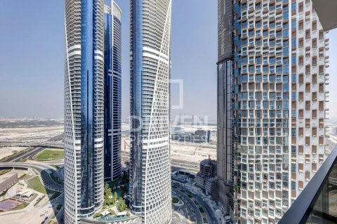 Apartment in Business Bay, Dubai, UAE 2 bedrooms, 125.98 sq.m. № 743683 - photo 11