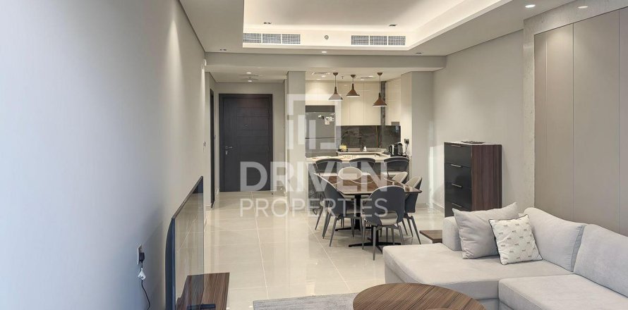 Apartment in Business Bay, Dubai, UAE 2 bedrooms, 125.98 sq.m. № 743683