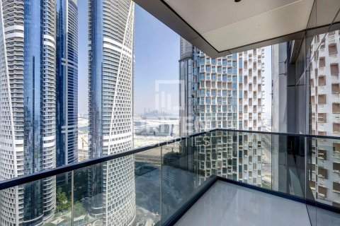 Apartment in Business Bay, Dubai, UAE 2 bedrooms, 125.98 sq.m. № 743683 - photo 17