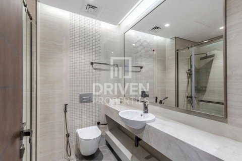 Business Bay, Dubai, UAE의 판매용 아파트 침실 3개, 153.94제곱미터 번호 743684 - 사진 13