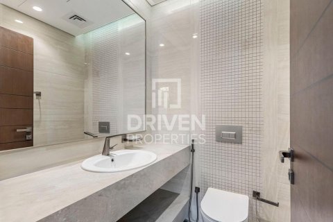 Business Bay, Dubai, UAE의 판매용 아파트 침실 3개, 153.94제곱미터 번호 743684 - 사진 14