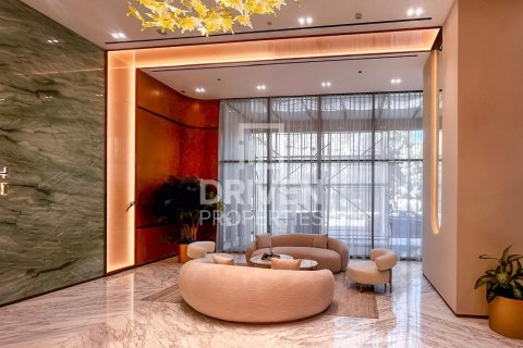 Jumeirah Village Circle、Dubai、UAE にあるマンション販売中 2ベッドルーム、148 m2、No653829 - 写真 21
