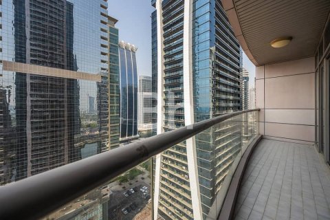 Apartmen di Jumeirah Lake Towers, Dubai, UAE 2 bilik tidur, 151 meter persegi № 643112 - foto 14
