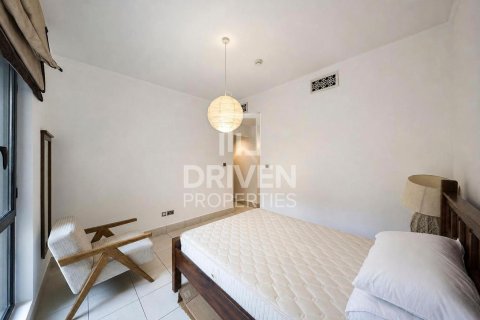 Apartamento para arrendamento em Downtown Dubai (Downtown Burj Dubai), Dubai, EAU 2 quartos, 201.04 m2 № 768404 - foto 7