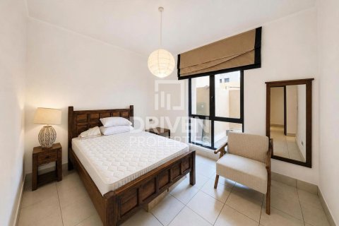 Apartamento para arrendamento em Downtown Dubai (Downtown Burj Dubai), Dubai, EAU 2 quartos, 201.04 m2 № 768404 - foto 5