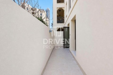 Apartamento para arrendamento em Downtown Dubai (Downtown Burj Dubai), Dubai, EAU 2 quartos, 201.04 m2 № 768404 - foto 22