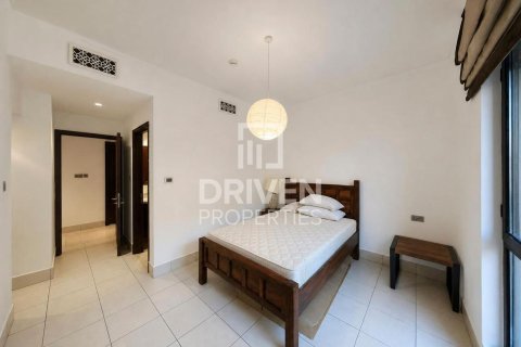 Apartamento para arrendamento em Downtown Dubai (Downtown Burj Dubai), Dubai, EAU 2 quartos, 201.04 m2 № 768404 - foto 6