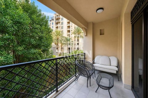 Apartamento para arrendamento em Downtown Dubai (Downtown Burj Dubai), Dubai, EAU 2 quartos, 201.04 m2 № 768404 - foto 27