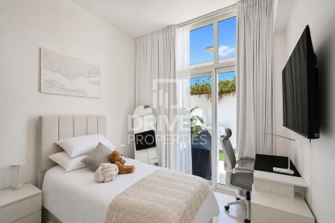 Kamienica do wynajęcia w Dubai, ZEA 4 sypialnie, 114.74 mkw., nr 768403 - zdjęcie 8
