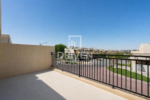 Kamienica do wynajęcia w Dubai, ZEA 4 sypialnie, 114.74 mkw., nr 768403 - zdjęcie 27