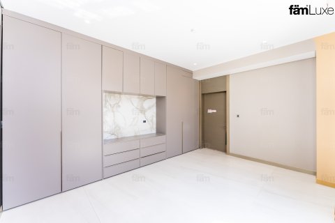 Villa in Dubai, UAE 5 bedrooms, 522.6 sq.m. № 712925 - photo 28