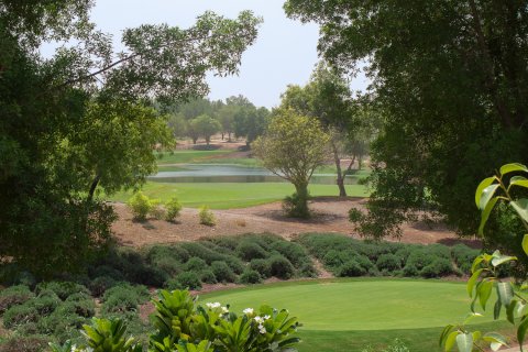 Willa na sprzedaż w Jumeirah Golf Estates, Dubai, ZEA 6 sypialnie, 422.67 mkw., nr 749422 - zdjęcie 2
