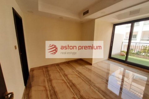 Vilă de închiriat în Jumeirah Village Circle, Dubai, EAU 4 dormitoare, 198 mp. №686366 - poză 4