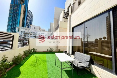 Vilă de închiriat în Jumeirah Village Circle, Dubai, EAU 4 dormitoare, 198 mp. №686366 - poză 2